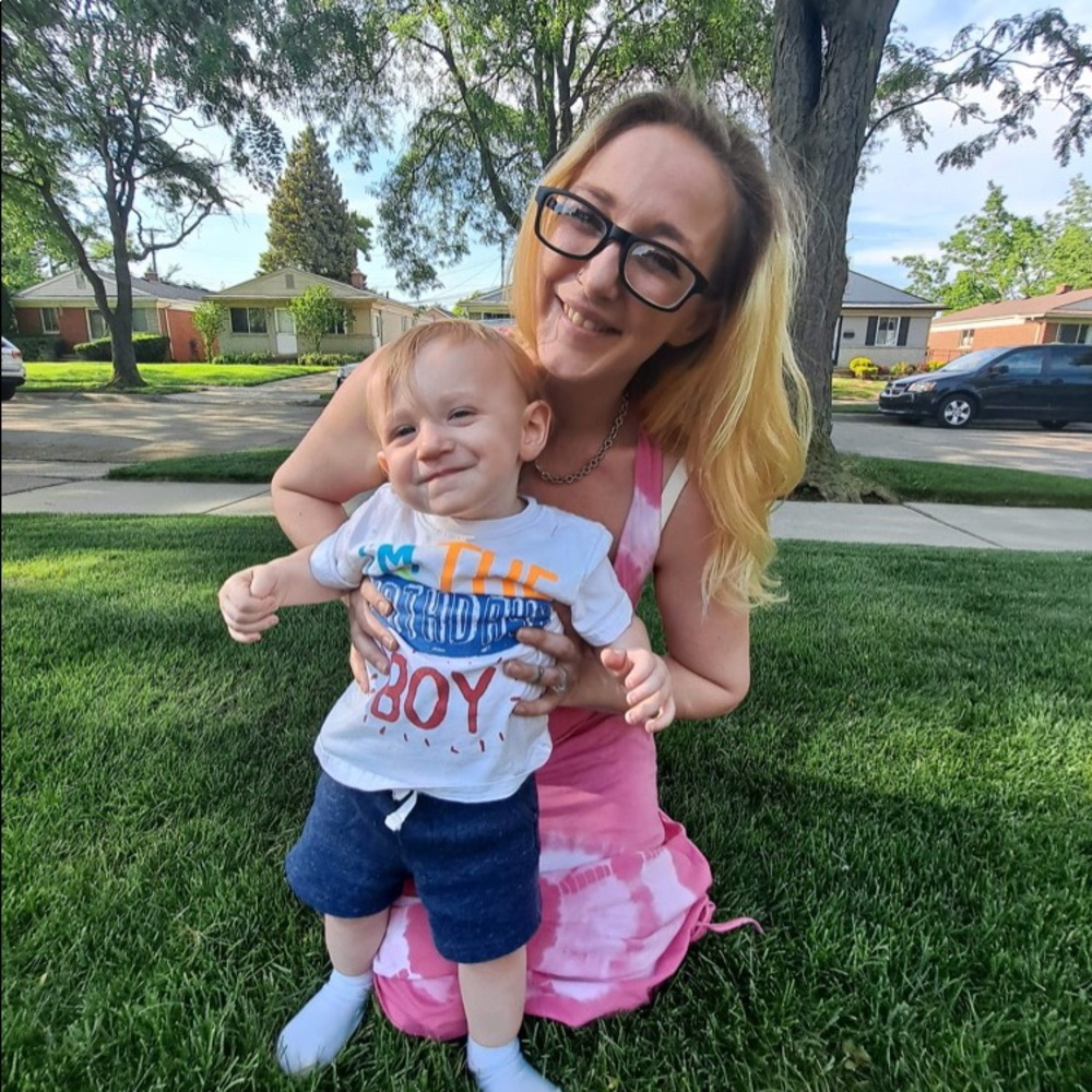 Meet your Posher, Paris